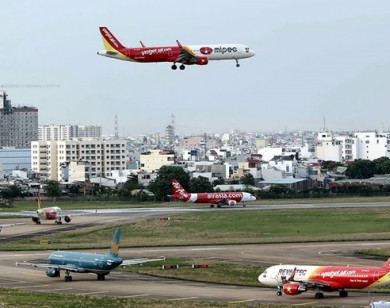 ‘Xếp hàng’ xin mở hãng bay