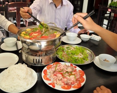 Thói quen ăn uống khiến cả gia đình đối mặt với ung thư quá nửa người Việt mắc
