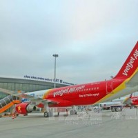 Một tuần có gần 900 chuyến bay bị chậm, hủy chuyến