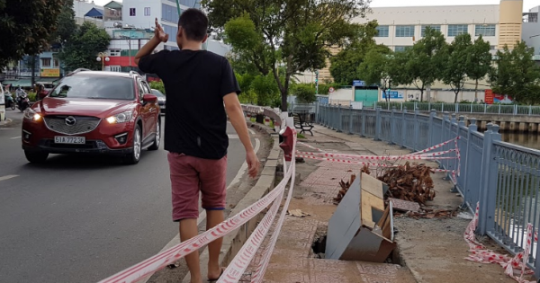 'Hố tử thần' đã xuất hiện ven kênh Nhiêu Lộc - Thị Nghè gần 10 ngày vẫn chưa được khắc phục