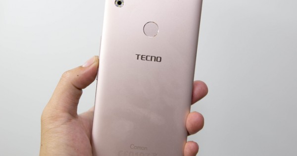 Camon CX - smartphone chuyên selfie dưới 5 triệu đồng