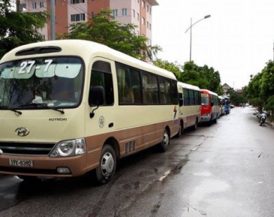 Bị cấm chạy nội tỉnh, chủ xe khách Thái Bình tập trung phản đối