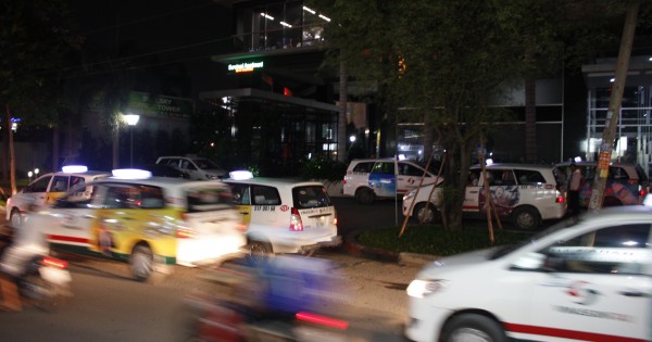 Hiệp hội Taxi, Grab Việt Nam tiếp tục đấu khẩu chuyện lỗ, chuyện thuế