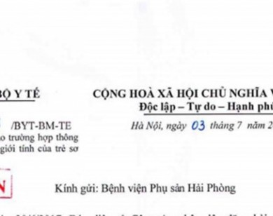 Bác sĩ thông báo sinh con trai, lúc nhận là con gái