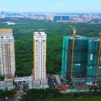 Cất nóc hai tòa tháp căn hộ Dragon Hill Residence and Suites 2