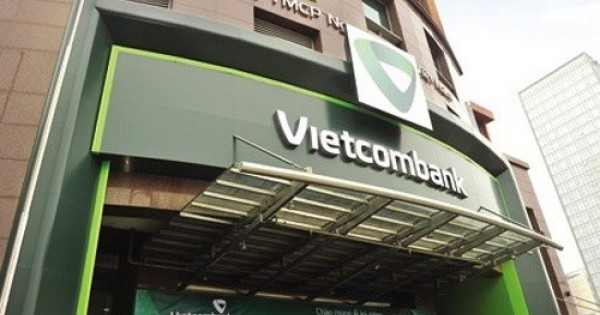 6 tháng đầu năm, Vietcombank báo lãi hơn 8.000 tỷ đồng