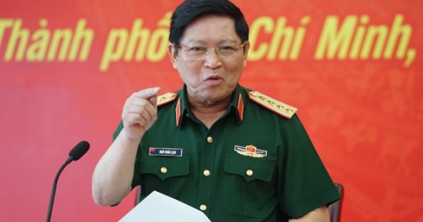 Bộ trưởng Bộ Quốc phòng: Sẽ thu hồi sân golf Tân Sơn Nhất nếu Chính phủ yêu cầu 