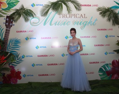 Hoa hậu Mỹ Linh yêu kiều trong đêm nhạc 'Tropical Music Night'