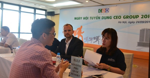 Cơ hội “sang trang sự nghiệp” cùng CEO Group