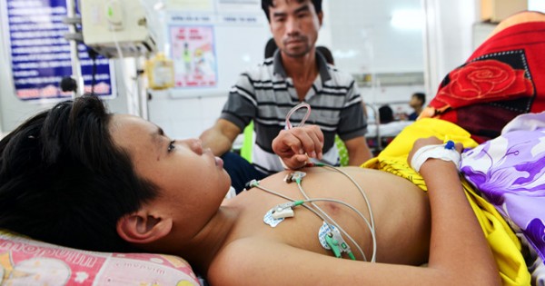 Bệnh nhi thứ 4 ở Sài Gòn tử vong vì sốt xuất huyết