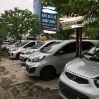 Buôn ô tô xe máy lâm nguy, cả ngàn DN chờ phá sản