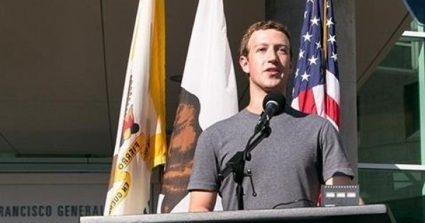 Mark Zuckerberg đang xây dựng đội ngũ để tranh cử tổng thống?