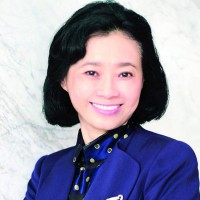 Bà Đặng Thị Hoàng Yến 'trở về' thay em trai ngồi ghế nóng tại Tân Tạo