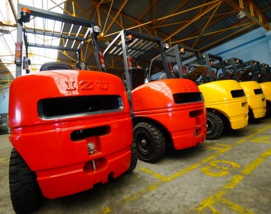 MGA chiếm lĩnh thị trường xe nâng