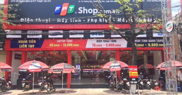 FPT hoàn tất bán 30% cổ phần của FPT Retail