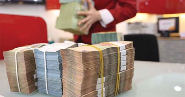 Sẽ 'bơm' thêm gần 700.000 tỷ cho nền kinh tế?