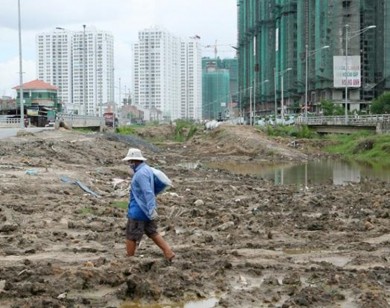 Bất động sản tăng "khủng" về số lượng và vốn: bán đất, bán nhà có dễ ăn