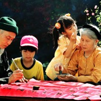 Bắc Ninh hỗ trợ 100% bảo hiểm y tế cho người cao tuổi