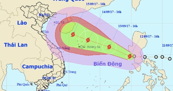 Bão số 10 giật cấp 11 thẳng tiến vào nước ta