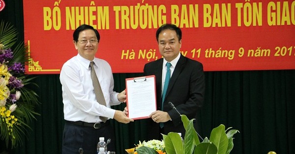 Trao Quyết định bổ nhiệm Trưởng ban Ban Tôn giáo Chính phủ