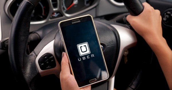 TP Hồ Chí Minh: Uber tiếp tục tăng giá cước