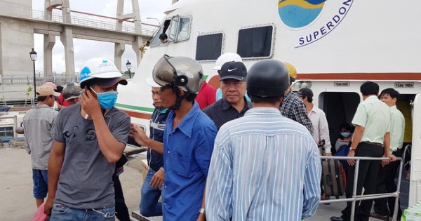 Tạm dừng toàn bộ các chuyến tàu ra vào Phú Quốc
