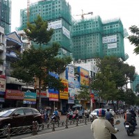 Quá tải hạ tầng giao thông: Cần siết việc cấp phép xây dựng dự án BĐS