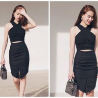 Học hỏi phong cách thời trang 'đẳng cấp' của Hoàng Thùy Linh