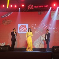 3 MC “đình đám” hội ngộ trong “SẮC MÀU TRI ÂN 2017” của Công ty Việt Hưng Phát
