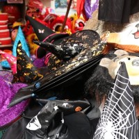 Thị trường Halloween 2017: Áo choàng phù thủy “lên ngôi”