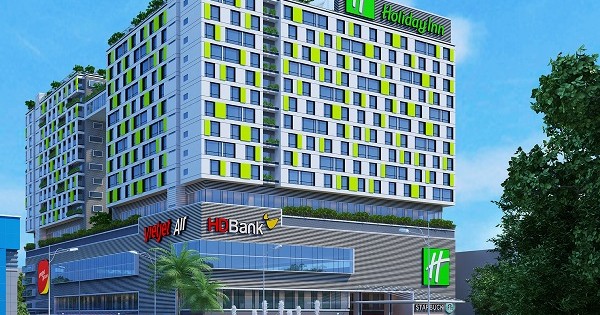 Cất nóc tổ hợp Republic Plaza gần sân bay Tân Sơn Nhất