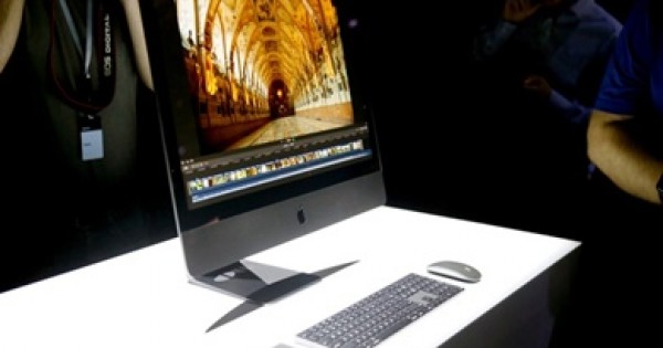 iMac Pro có thể tích hợp tính năng 'Hey Siri' tương tự iOS