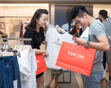 Gần 2.000 gian hàng ngập tràn ưu đãi trong dịp Vincom Black Friday 2017