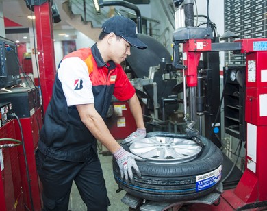 Hãng Bridgestone đẩy mạnh tiếp thị lốp Turanza GR100 vừa êm vừa mềm