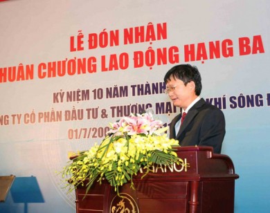 Em trai ông Đinh La Thăng bị khởi tố, bắt tạm giam