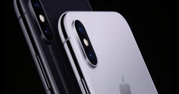 iPhone của Apple là sản phẩm công nghệ bán chạy hàng đầu trong năm 2017