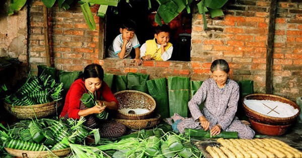 Bài văn gây sốt mạng xã hội: "Vì Tết mà mẹ mệt nên em không thích Tết"