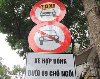 Hà Nội: Cấm đường Uber, Grab như taxi truyền thống