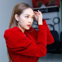 Minh Hằng bị 'tố' hát phô, yêu sách, phá nát chương trình