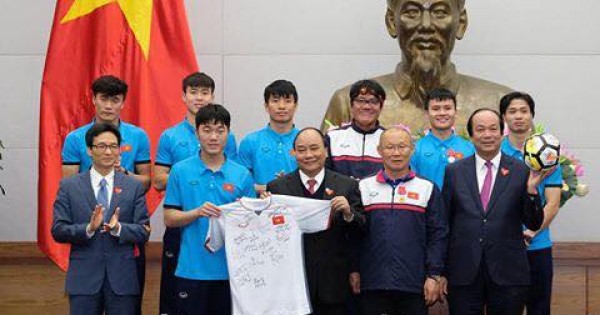 Đội tuyển U23 Việt Nam đã được gặp Thủ tướng chậm hơn kế hoạch 6 tiếng