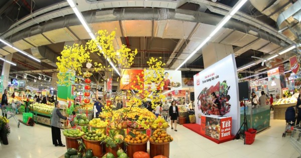Vinmart hỗ trợ địa điểm bán hoa cây cảnh Tết