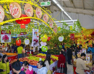Hà Nội: Ngày 30 Tết, giá hàng hóa không tăng đột biến