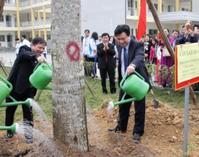 Ngành GD&ĐT Hà Nội phát động Tết trồng cây xuân Mậu Tuất 2018