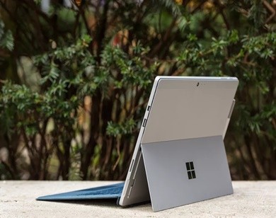 Người dùng đã có thể đặt hàng trước phiên bản Microsoft Surface Pro với LTE