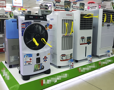 Máy lạnh, quạt mát bắt đầu mùa bán hàng cao điểm tại TP Hồ Chí Minh 
