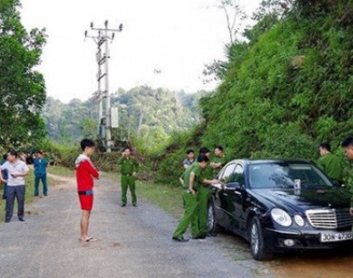 Vụ 3 người chết trên xe Mercedes: Công an xác định thủ phạm là chồng nạn nhân