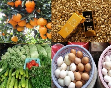 Tiêu dùng trong tuần: Giá vàng tăng mạnh, các loại rau củ quả, trứng gia cầm rớt giá thê thảm