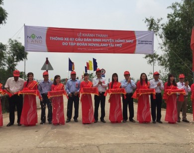 Huyện Hồng Ngự, Đồng Tháp: Khánh thành 7 cầu dân sinh do Tập đoàn Novaland tài trợ