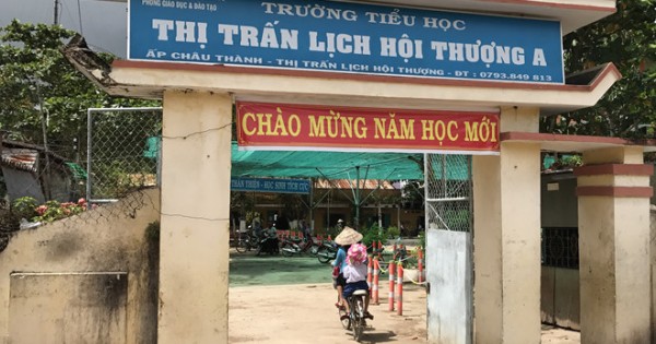 Hiệu trưởng xin từ chức vì nhiều học sinh lớp 2 chưa biết đọc