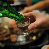 Bộ Y tế đề xuất chỉ bán rượu bia vào 11-14h và 17-22h